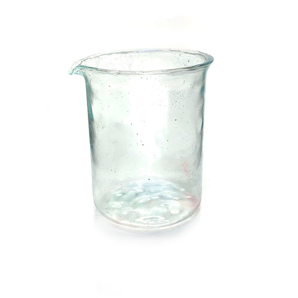 800ml Low Form Glass Beaker Prop with spout and uniform wall thickness